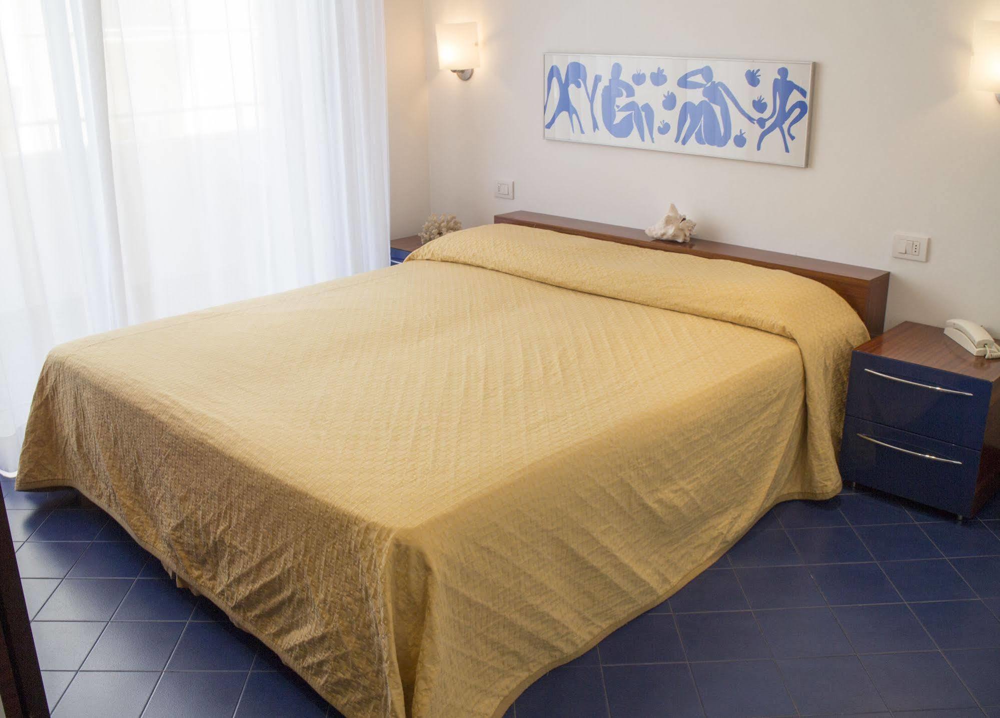 Hotel Atlas غابيتّشي ماري المظهر الخارجي الصورة
